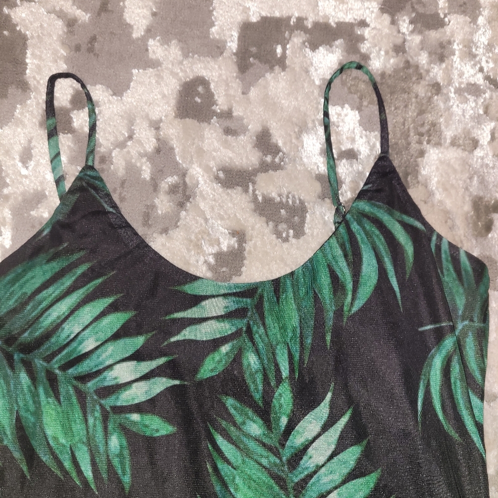 Palm Print Dress - Picture 2 of 7